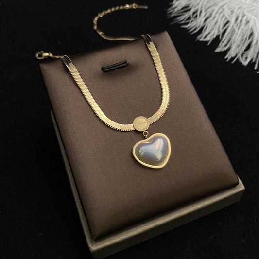 "SNAKE CHAIN HEART NECKLACE"