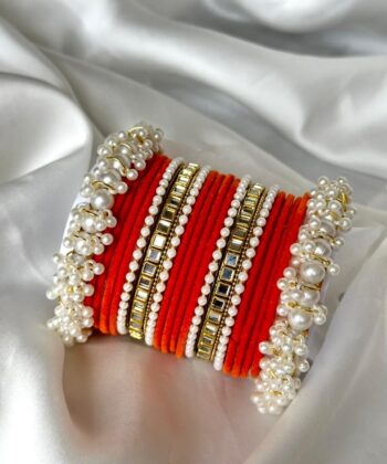 "PEARL VALVET BANGLE SET (ORANGE)"